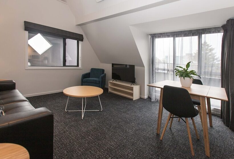 带1个卧室的公寓, Give