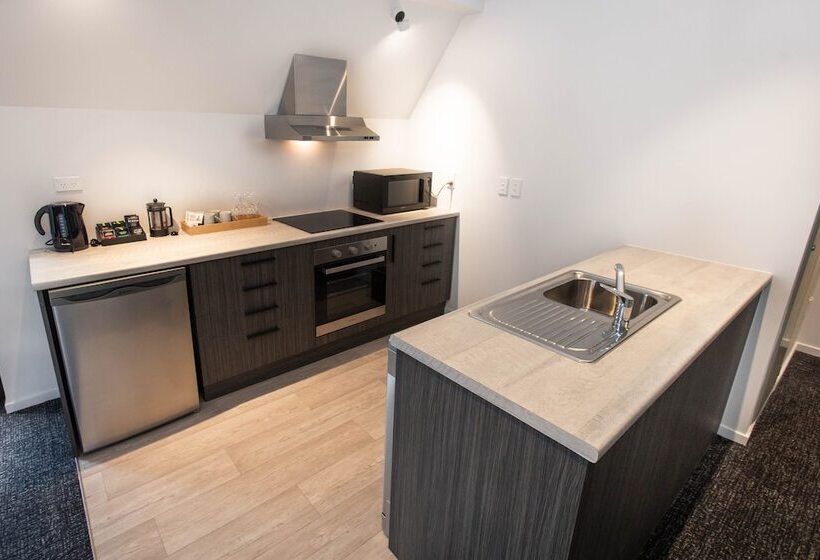 带1个卧室的公寓, Give