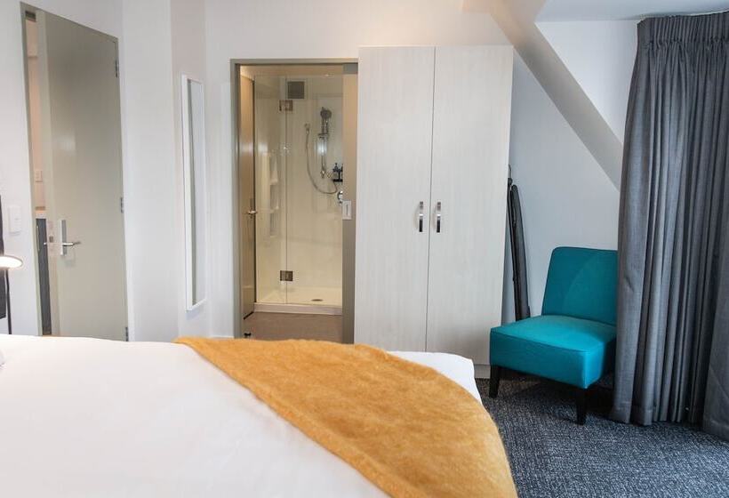 带1个卧室的公寓, Give