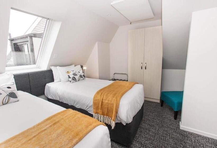 带2个卧室的公寓, Give