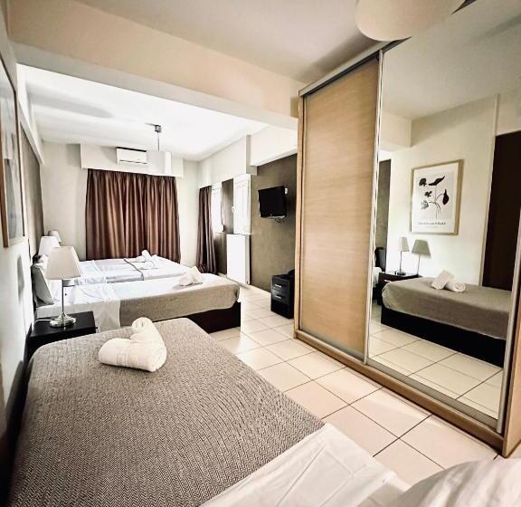 דירת חדר דלוקס, Mc Queen Rooms & Apartments