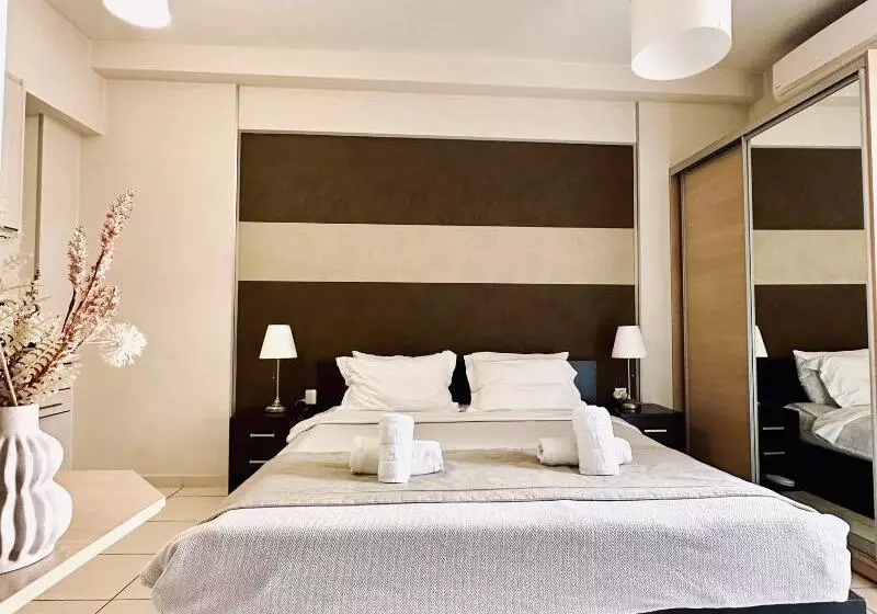 اتاق استاندارد, Mc Queen Rooms & Apartments