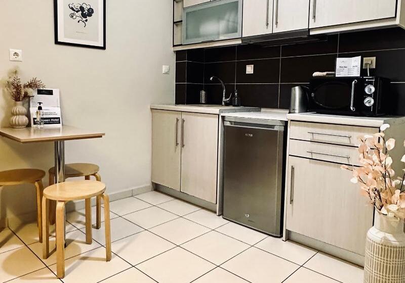 スタンダードルーム, Mc Queen Rooms & Apartments