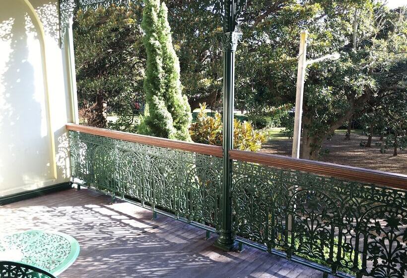 带阳台套房, Avonmore On The Park Boutique