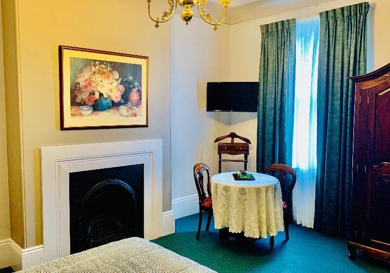 디럭스 스위트, Avonmore On The Park Boutique