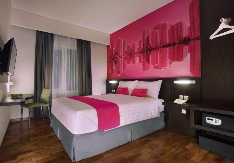 Номер Superior, Favehotel Graha Agung Surabaya
