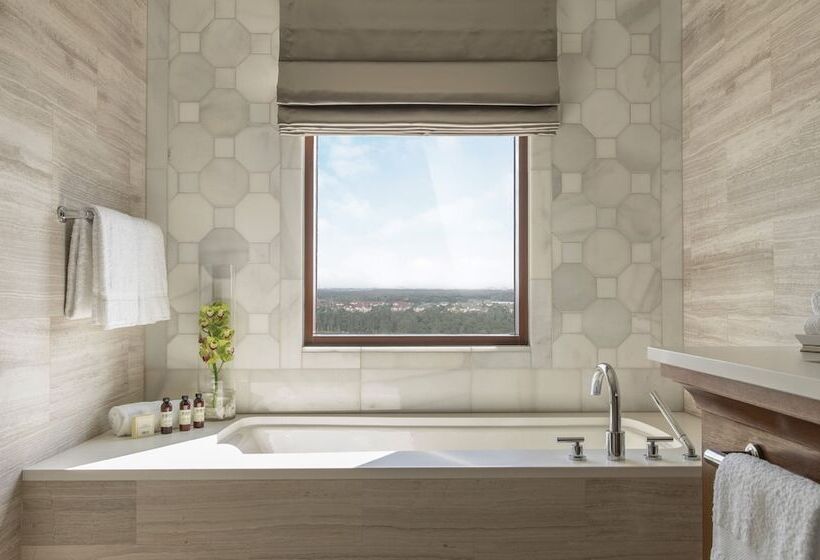 جناح, Four Seasons Resort Orlando At Walt Disney World Resort