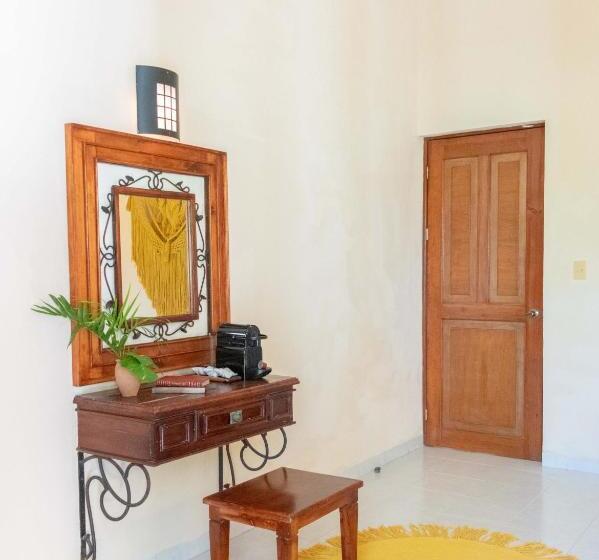 اتاق استاندارد با تخت بزرگ, Hacienda San Miguel Yucatan