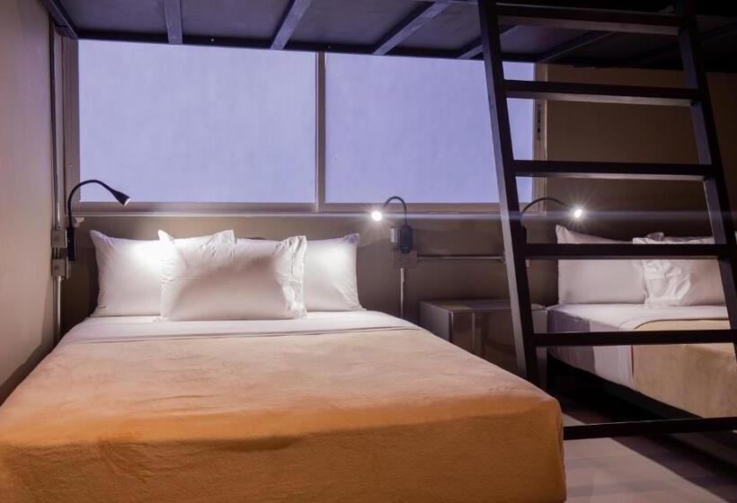 غرفة عائلية, Oz Hotel Cartagena