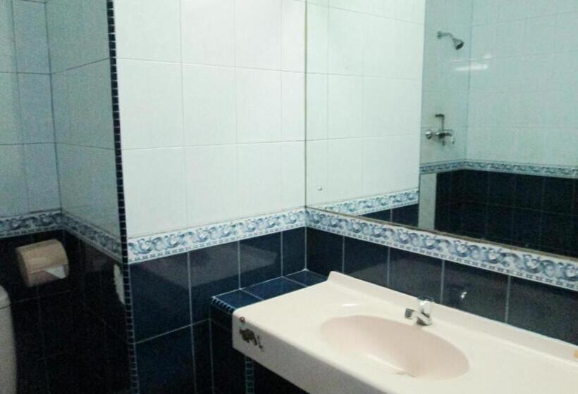 غرفة ديلوكس, Pelangi Hotel & Resort