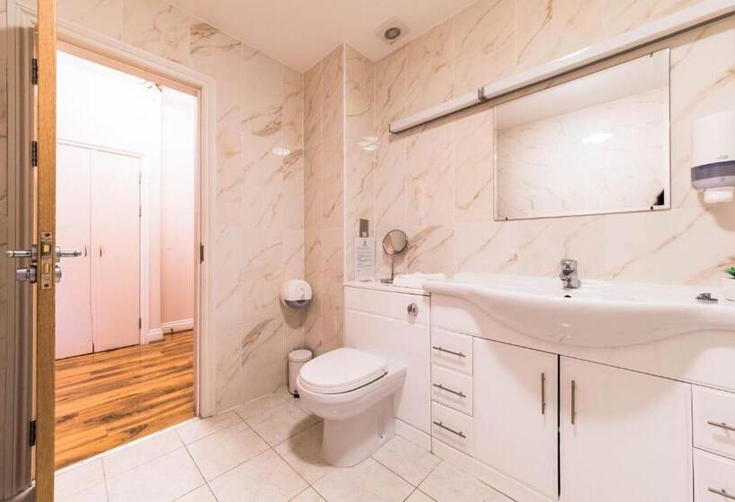 Люкс Кровать Кинг, Sk Baylis House