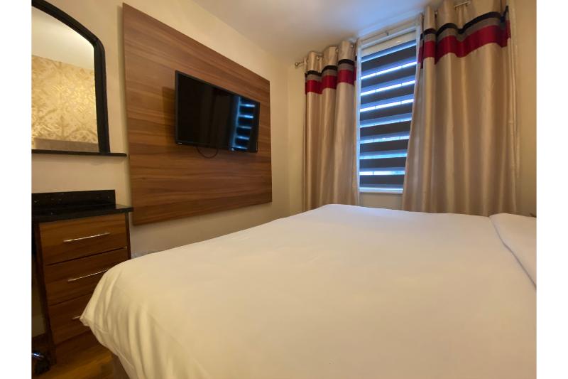 Номер Superior, Sk Baylis House