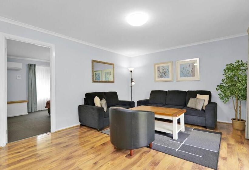 오두막, Starline Alpacas Farmstay Resort