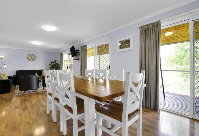 오두막, Starline Alpacas Farmstay Resort