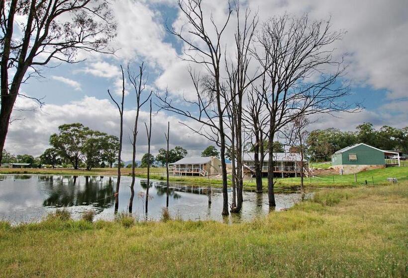 오두막, Starline Alpacas Farmstay Resort