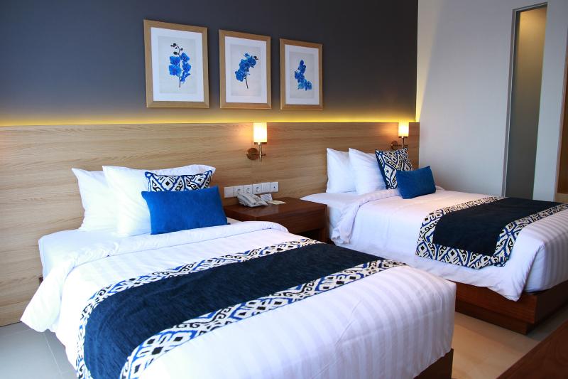 수피리어 룸, The Cakra