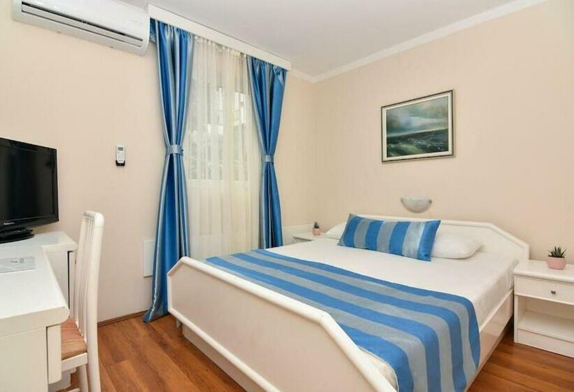 اتاق استاندارد, Xanadu