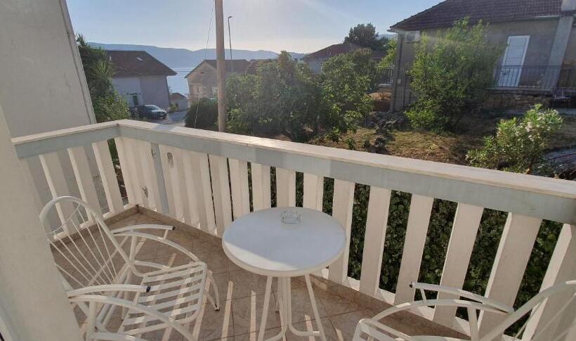 آپارتمان 1 خوابه, Xanadu