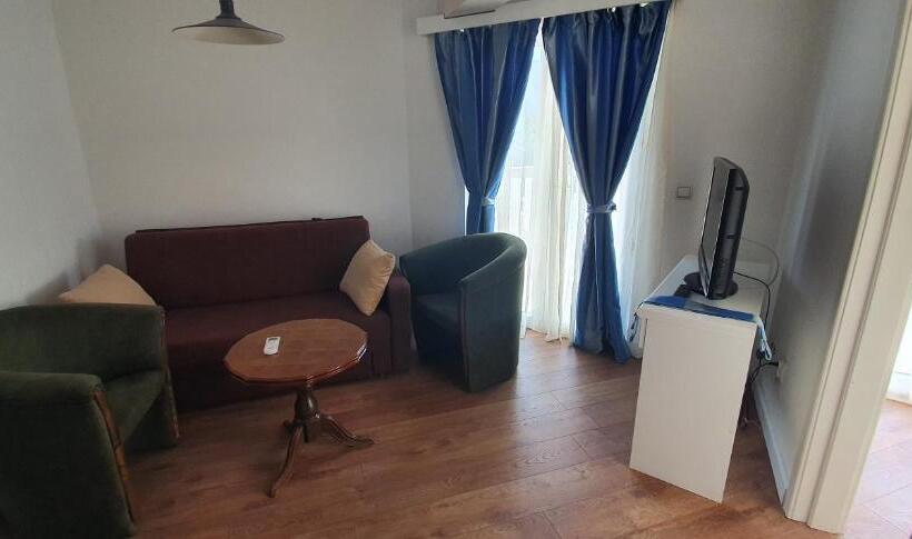 آپارتمان 2 خوابه با چشمانداز دریا, Xanadu