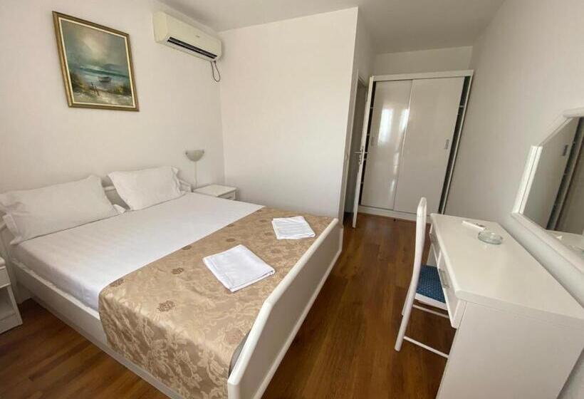 ویلای 1 خوابه با چشمانداز دریا, Xanadu