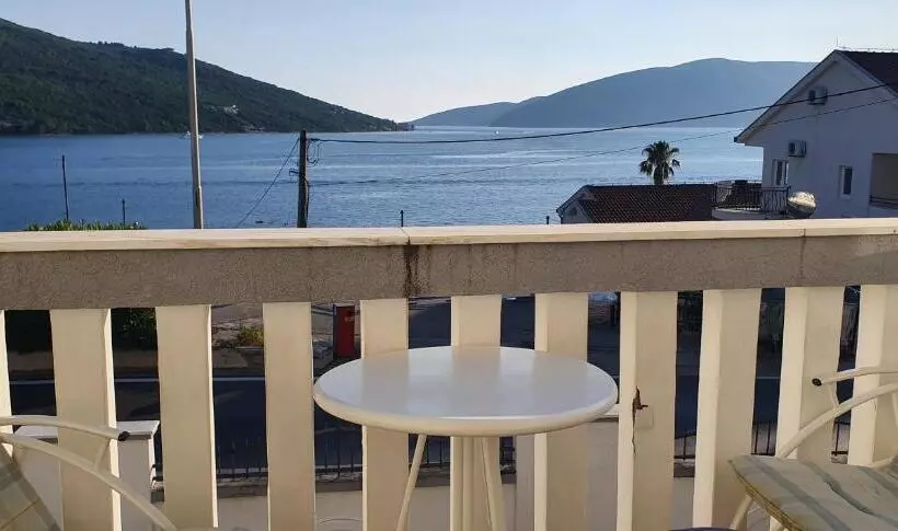 Triple Room Sea View, Xanadu