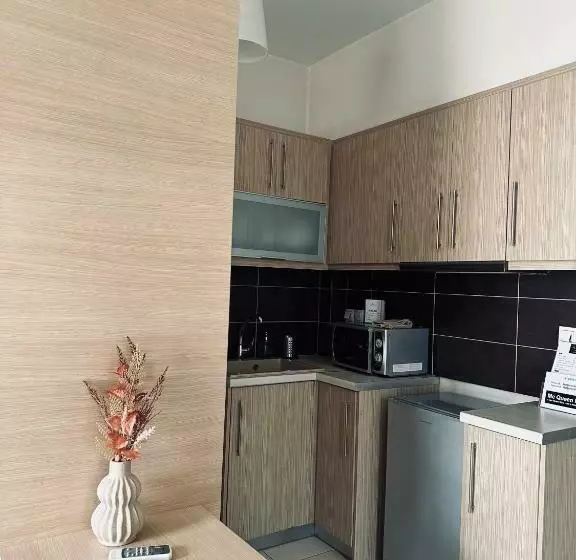 آپارتمان لوکس 1 خوابه, Mc Queen Rooms & Apartments
