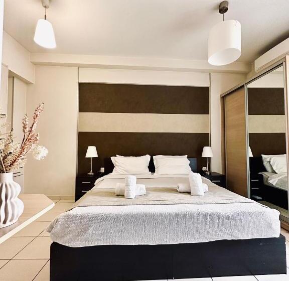 דירת חדר דלוקס, Mc Queen Rooms & Apartments