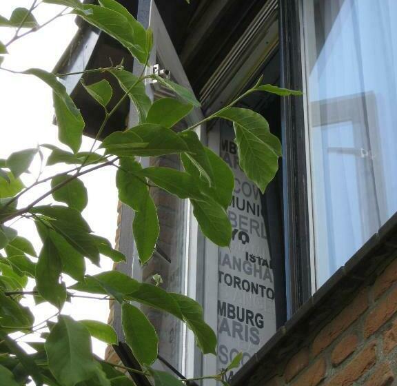 バス共有のスタンダードルーム, Bed And Breakfast De Mozaiektegel Uden