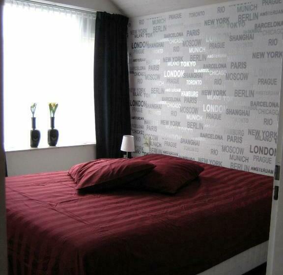 バス共有のスタンダードルーム, Bed And Breakfast De Mozaiektegel Uden