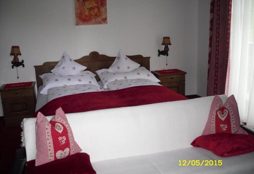 اتاق استاندارد با بالکن, Vorderwiesgut