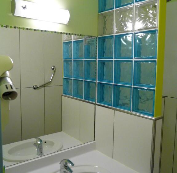 Camera Standard, Arche