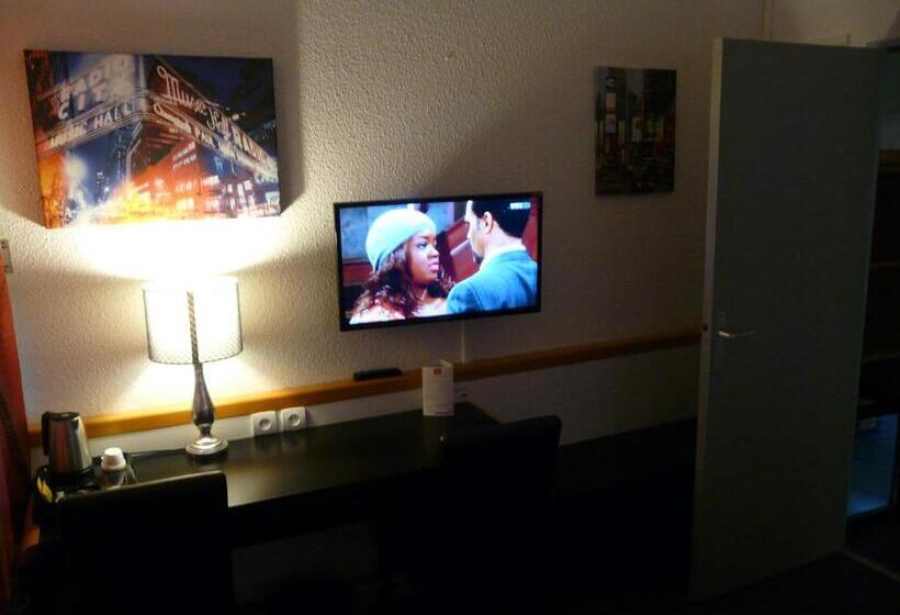 Camera Quadrupla Standard, Arche