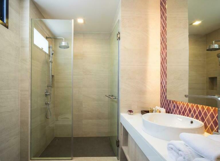 디럭스 룸, Banlansuan Resort Sha Plus