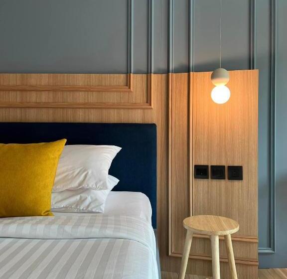 주니어 스위트, Banlansuan Resort Sha Plus