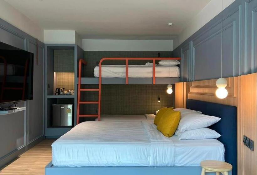 주니어 스위트, Banlansuan Resort Sha Plus