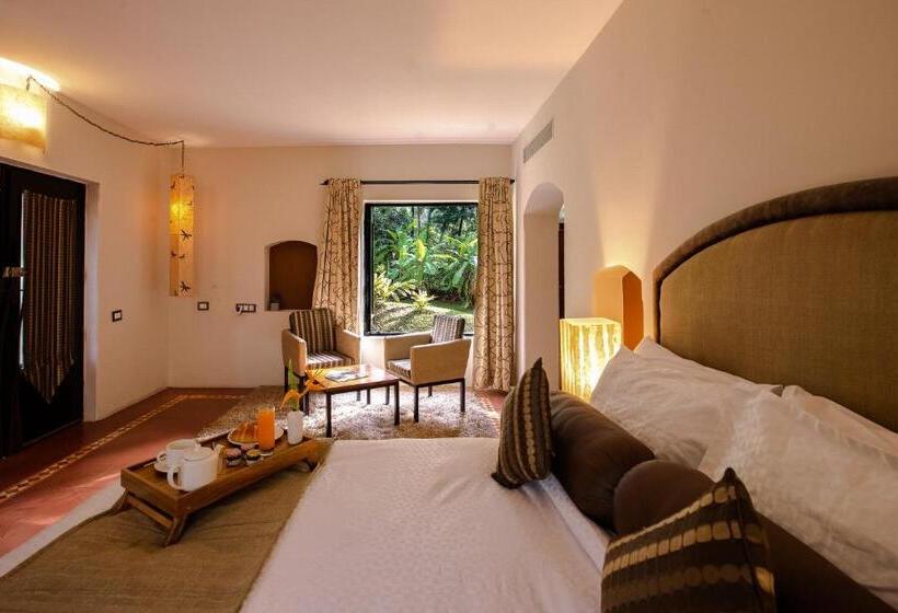 Camera Deluxe, Coconut Creek Resort Dabolim Airport