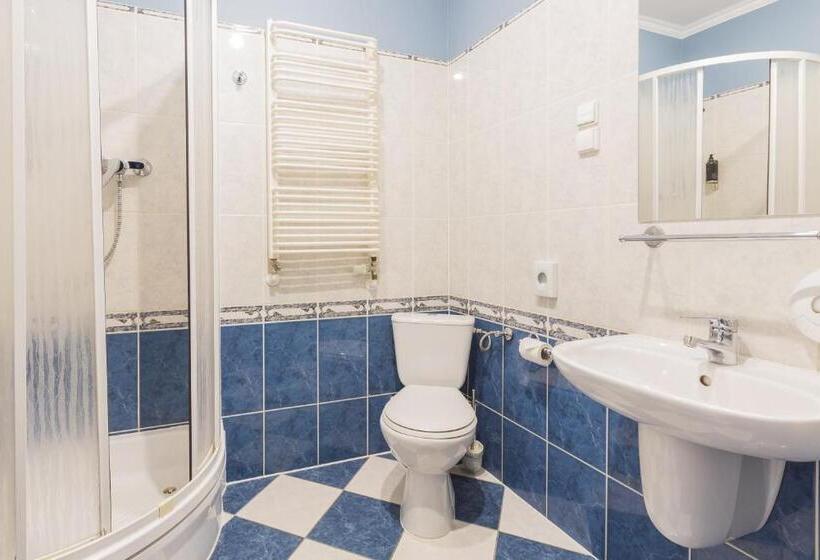 اتاق استاندارد, Fryderyk