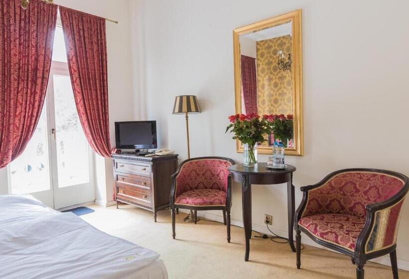 اتاق استاندارد, Fryderyk