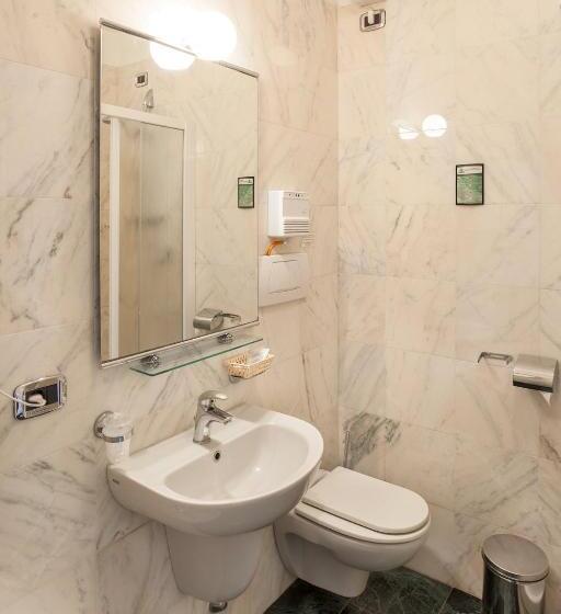 اتاق خانوادگی, Granduca Spa & Parking