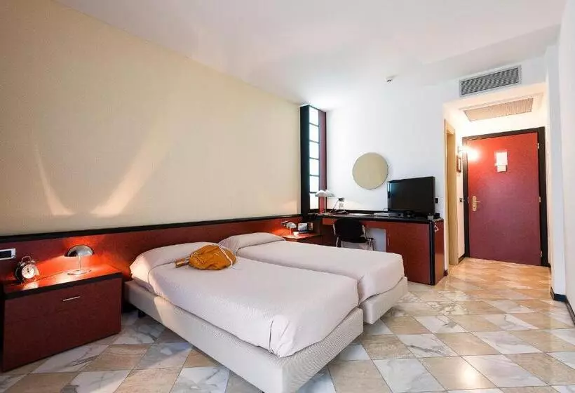 اتاق خانوادگی, Granduca Spa & Parking