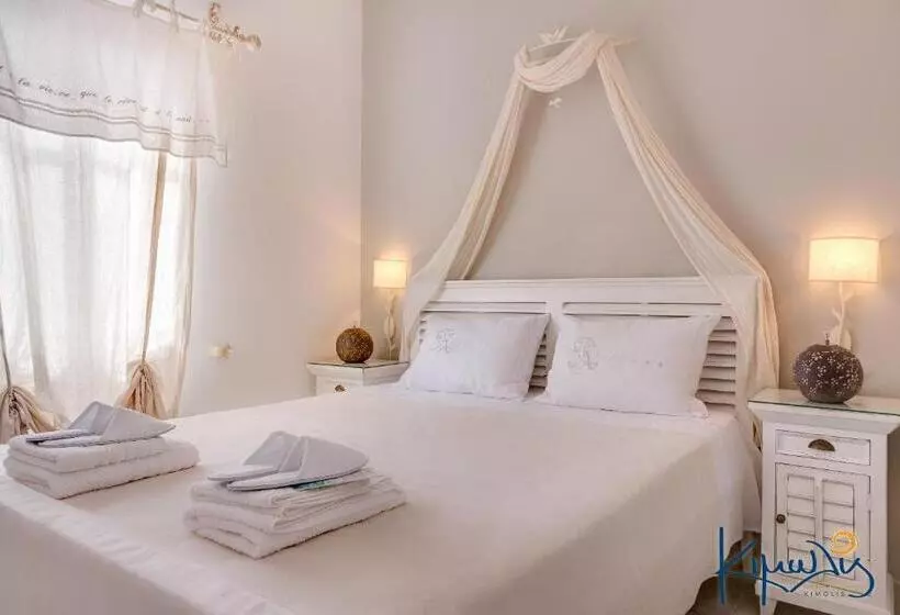 1 Bedroom Deluxe Apartment Sea View, Kimolis