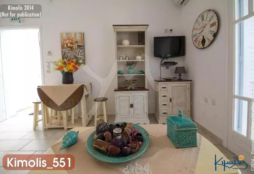 سوئیت جونیور خانوادگی, Kimolis