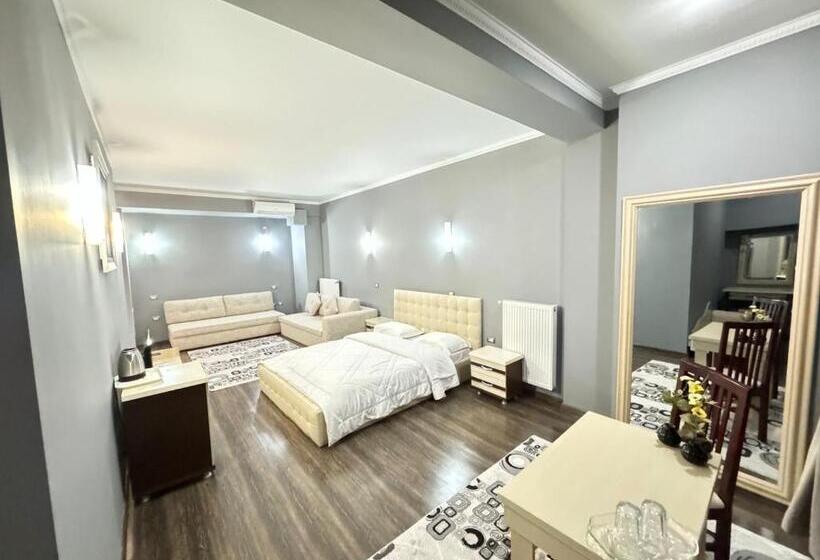 标准三人间, Kocibelli Pool & Spa