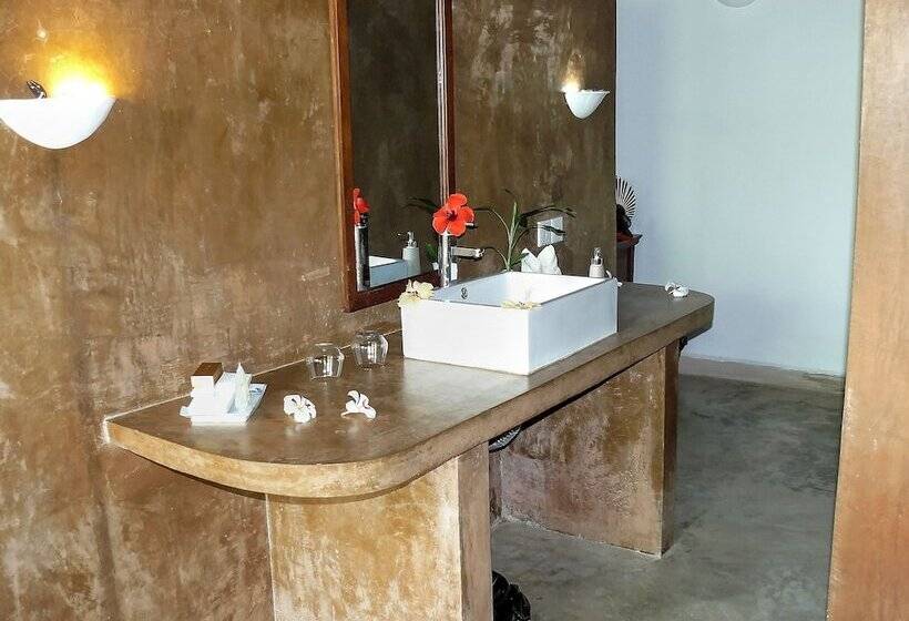 جناح, Mealea Resort