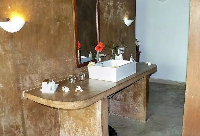 سوییت, Mealea Resort