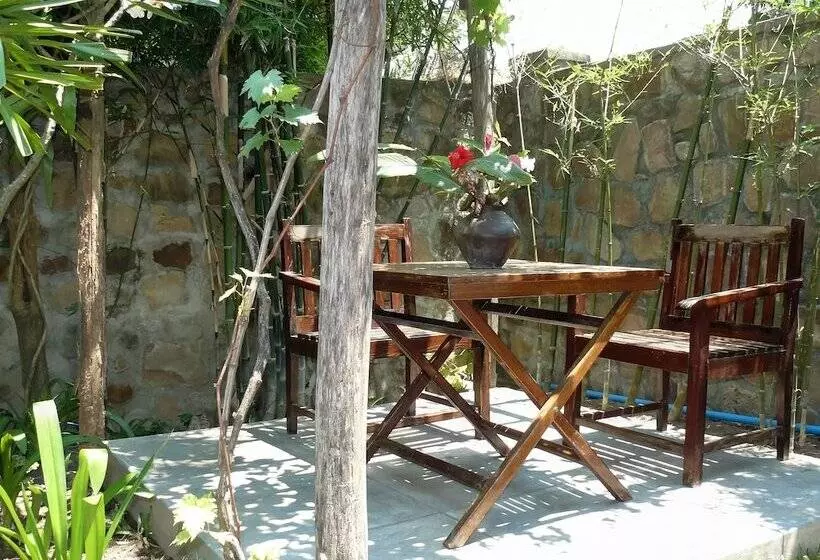 بانگلوی لوکس, Mealea Resort