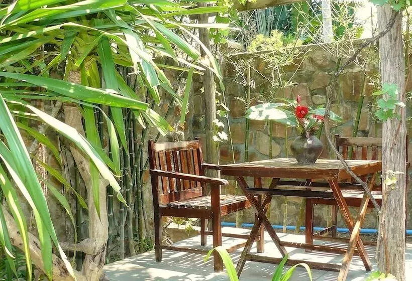 بانگلوی لوکس, Mealea Resort