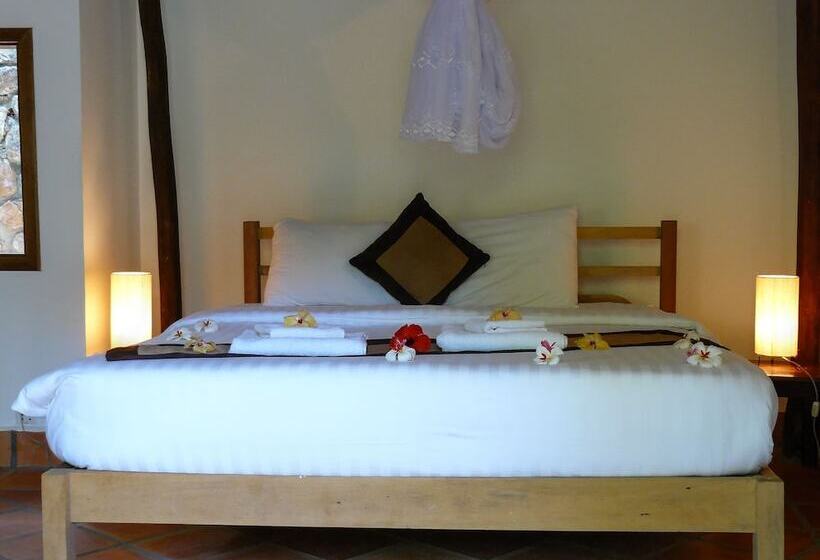 بنجلو ديلوكس, Mealea Resort