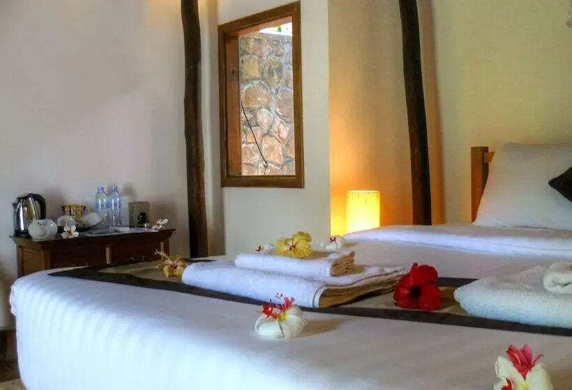 بانگلوی لوکس, Mealea Resort