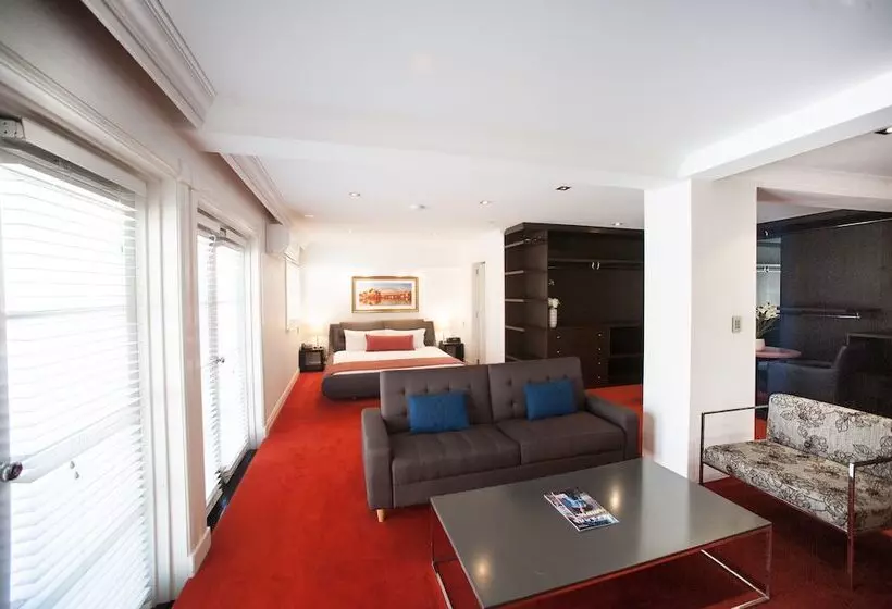 Deluxe-sviitti, Ramada Hotel & Suites By Wyndham Cabramatta